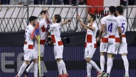 比赛里一鸣 比赛里一鸣